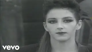 Mecano - No Es Serio Este Cementerio (Videoclip)