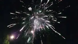 Massive backyard fireworks display!!! (Board 4 of 4 Finale!!)