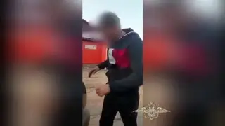 В Усть-Илимске пьяный водитель вёз товарища в багажнике