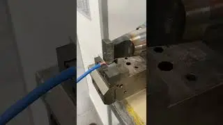 BID ON EQUIPMENT Item: 403881 AMTECH ULTRAWELD 20 Ultrasonic Welder Amtech 920BCA Control (video 2)