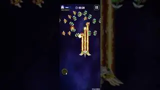 Bermain game space shooter
