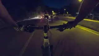 Andare in bici di notte senza luci perchè sono poco intelligente... #blackout #smused #savemymele