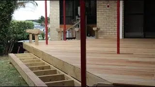 How to Lay DECKING , quick way to keep the boards straight