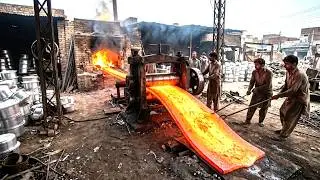 Extreme Process Pakistan Factory Turns Scrap Aluminum Into Pressure Cookers - 