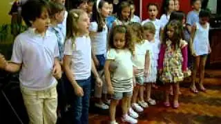 Glow Kids - We Wish you a Merry Christmas