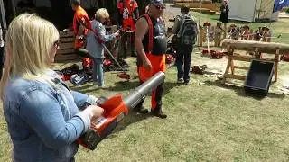 Стрельба в цель аккумуляторной воздуходувкой на презентации Husqvarna в Ботсаду МГУ 3 июня 2019 г.