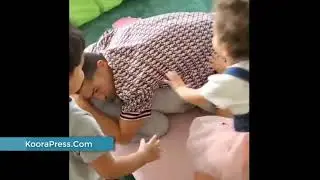 cristiano ronaldo eşi georgina ve çocuklariyla oynuyor