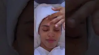 ASMR: Relaxing Thai Facial Massage for Face Lifting! 