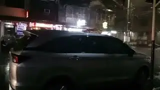 IT'S RAINY NIGHT IN MANILA