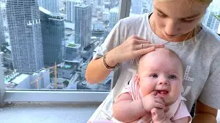 МАРГАРИТА НАШЛА ПЕРВЫЙ ЗУБ У НАОМИ!!