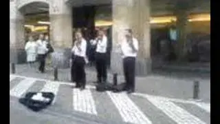 pengamen di Brussel