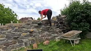 I Done Wierd TOPPING on my STONE Wall