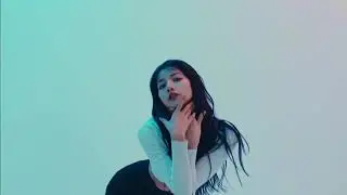 (mirrored & 50% slowed) Lili's Film #3 Performance Video
