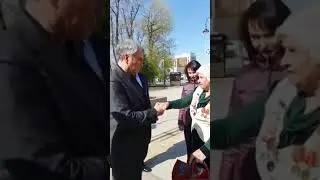 Бабушка и Володин