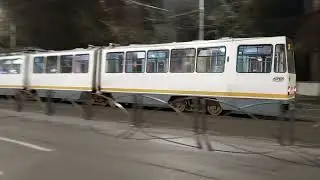 Tramvaiul V3A-93 308(11) tranzitand Blvd Doina Cornea