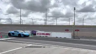 Lamborghini Huracan Performante vs. McLaren 650s