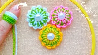 It's so Cute 💖🌟 Superb Woolen Flower Making Trick with Finger -  New Amazing Woolen Flower Design