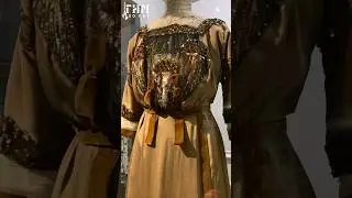 Рассматриваем вечерний туалет в стиле 