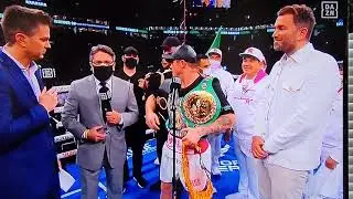 CANELO KICKS OUT A JAKE PAUL FAN WEARING J.P. TSHIRT IN THE RING
