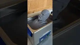 Молча моем мистера Хайзенберга 