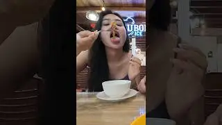 Trying Geoduck in Vietnam 🇻🇳