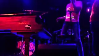 Andrew McMahon- Catching Cold (Freebird Live/July 19, 2013)