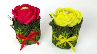Mini bouquet with a rose from a roll of scotch tape, candy and crepe paper. DIY craft