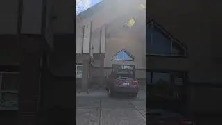 Наконец-то нашли нашу школу.
