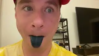 Самые странные конфеты в моей жизни 😳