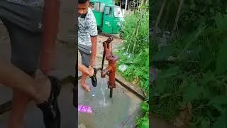 আজব টিউবওয়েল|কোন কিছু সাহায্য ছাড়াই পানি বের হয় অনবরত