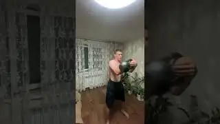 Упражнения с гирей 