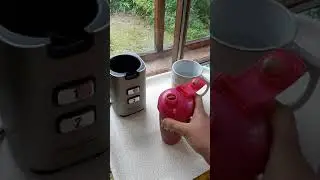 Первое видео. Первый завтрак.