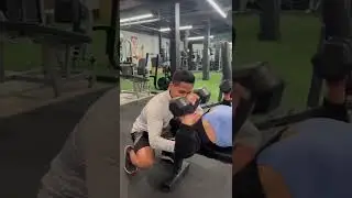 How personal trainers be like 😂