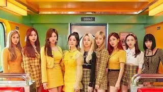 TWICE 