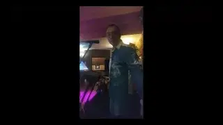 Стрим в режиме скрытой камеры. Пока только так могу .