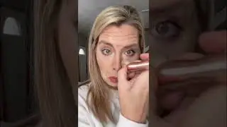 SEINT makeup| How to brighten your under eye & no add texture! Like/Comment/Subscribe for more tips!