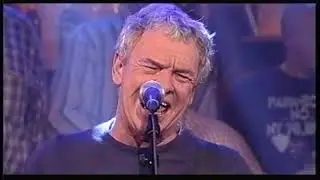 The Fortunes - You've Got Your Troubles Live On Dutch TV (2004)