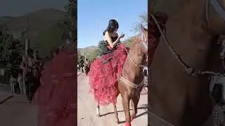 Casi nos quedamos sin quinceañera 😅😅😅