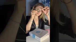 Раскладываю и болтаю🥰 #любовь #собака #лето #настальгия #книги