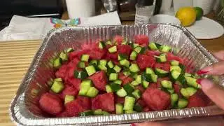 Hello guys, let’s make salad 🍉 🥒🧀😍￼