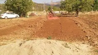 Isparta fernor ve fernette ceviz bahçesi kurulumu sonrası çapalama işlemi 2021