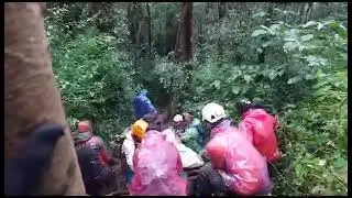 Evakuasi Pendaki Gunung Kerinci Cidera Kaki
