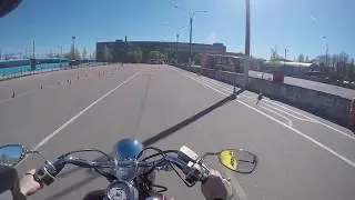 «Скоростное маневрирование» на учебном Yamaha XVS400 DragStar