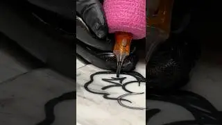 Что написано?🤔  #кольня #обучение #обучениетату #тату #татуировки