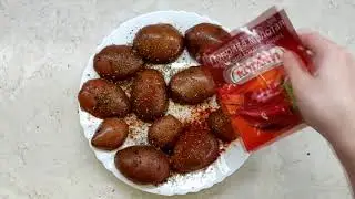 Запеченый картофель под сыром "Пальчики оближешь". Очень вкусно!