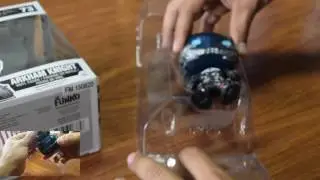 UNboxing Arkham Knight Funko Pop Figure