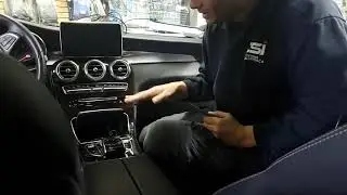 How to remove Center Console Mercedes GLC & C class | How to remove the factory radio GLC & C class