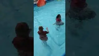 naliligo sa pamily sagario