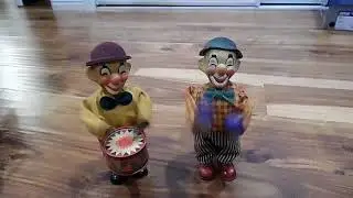 A Review on the 2 Clowns from Baby Bach 1998-2003 and the Maraca Bear from Baby Beethoven