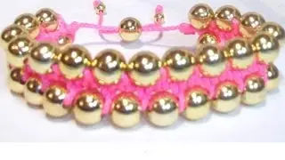 TUTORIAL DIY COMO HACER UNA PULSERA DE NUDOS CON DOS FILAS DE CUENTAS DORADAS